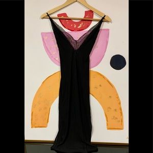 😻2 FOR 50😻Victoria's secret slit side slip